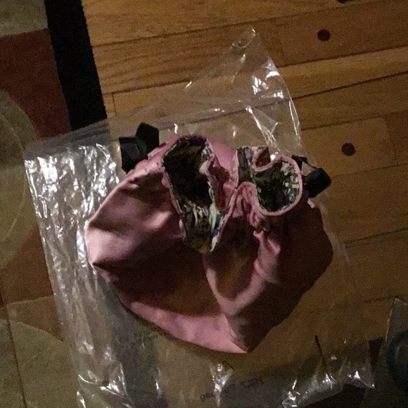 Gucci silky makeup bag/pouch - Picture 6 of 8